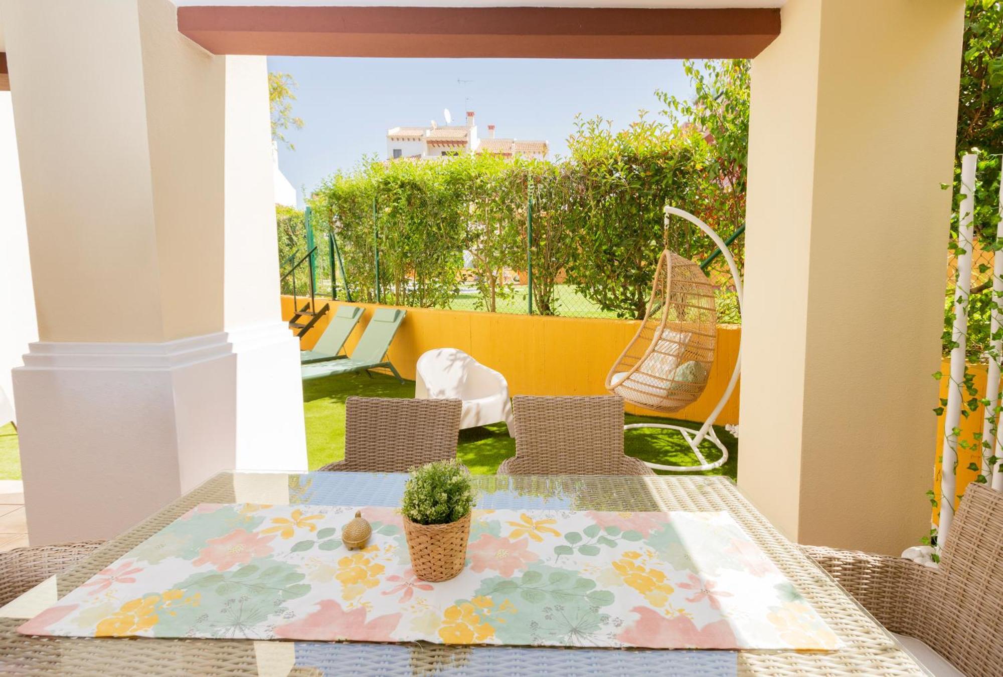 Pura Villa- Buganvillas Аямонте Екстериор снимка